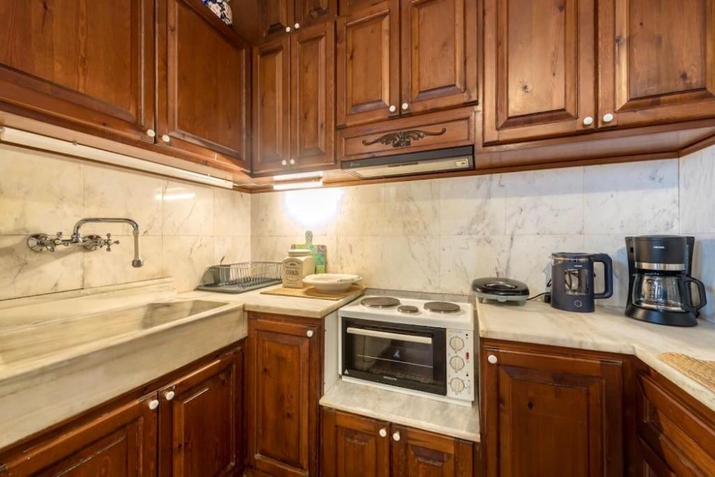 Anafiotika House Apartment เอเธนส์ ภายนอก รูปภาพ
